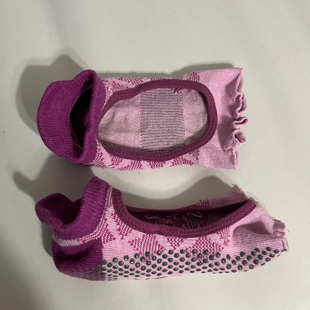 Toe Sox grip socks